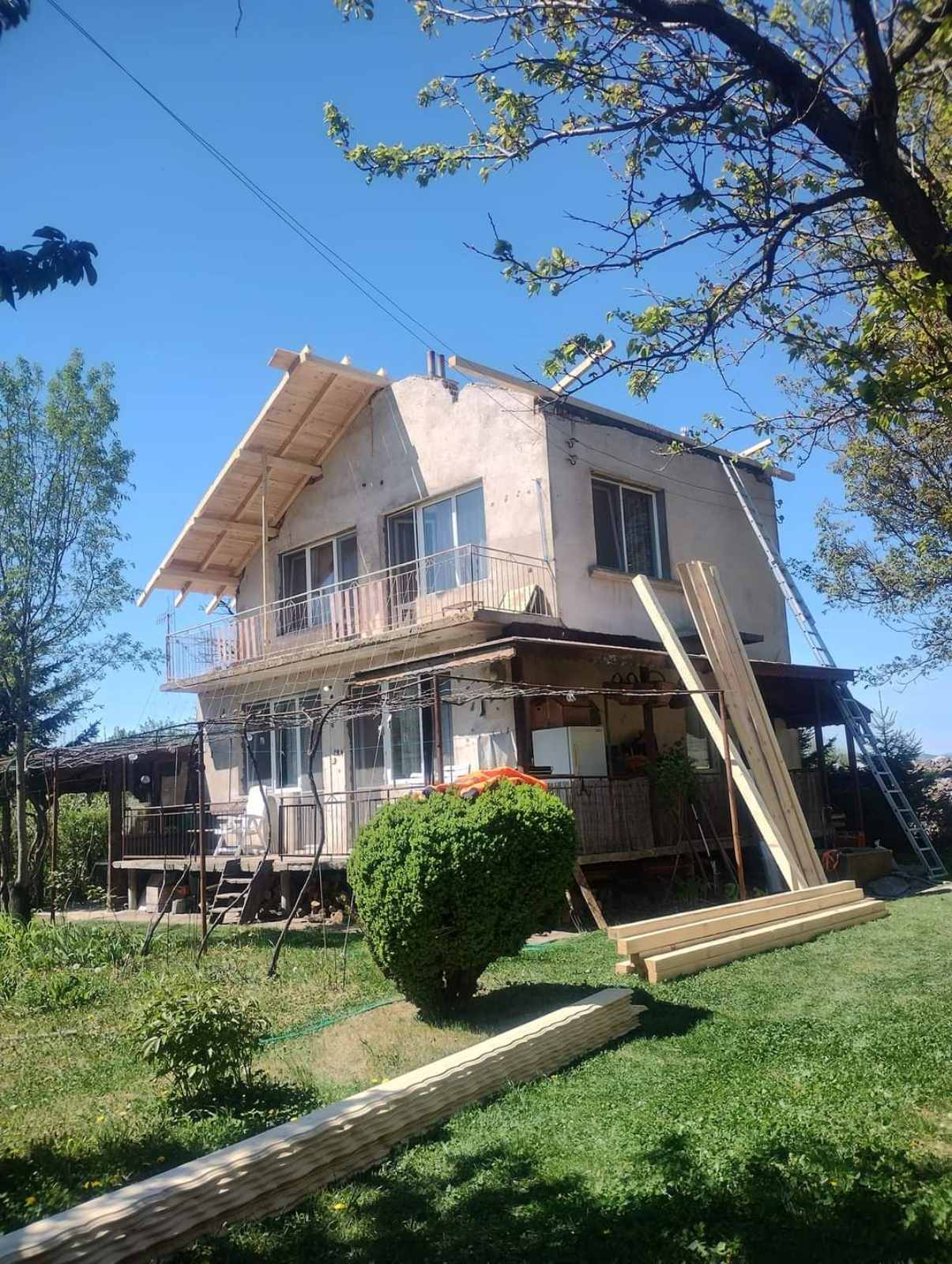 Къща по време на ремонт